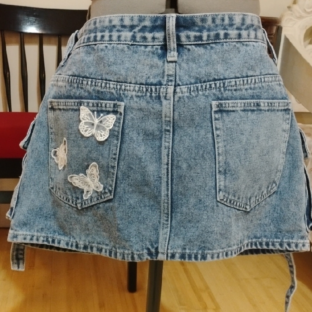 J for Justify Light Blue Denim Skirt - Picture 3 of 4
